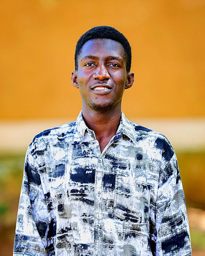 IAN WALYA
