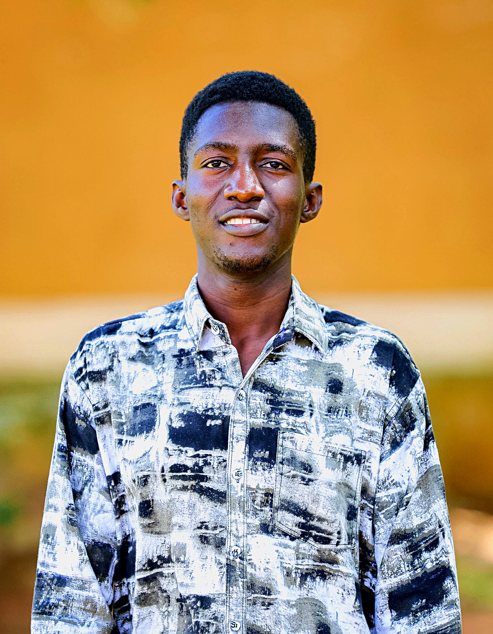 IAN WALYA